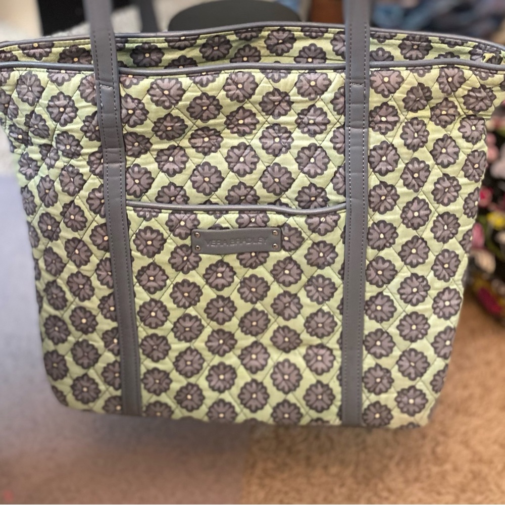 Vera Bradley Small quilted tote